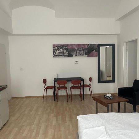 Linz City Appartements 24H Check-In Extérieur photo