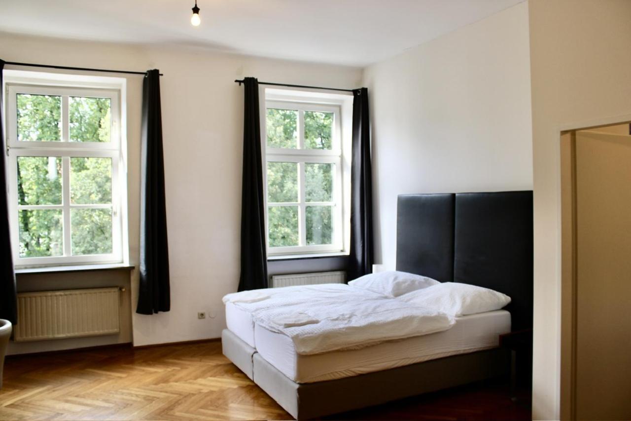 Linz City Appartements 24H Check-In Extérieur photo